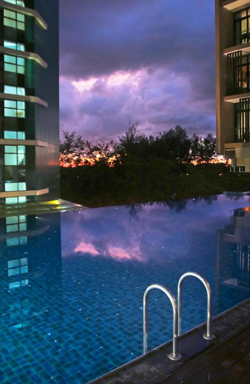 Elegant Living @ Riverson Soho Kota Kinabalu Exteriör bild